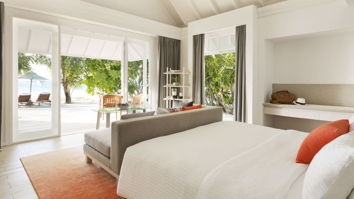 Medencés tengerparti villa