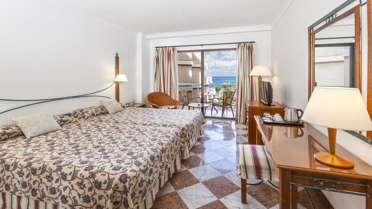 Standard tengerre néző szoba