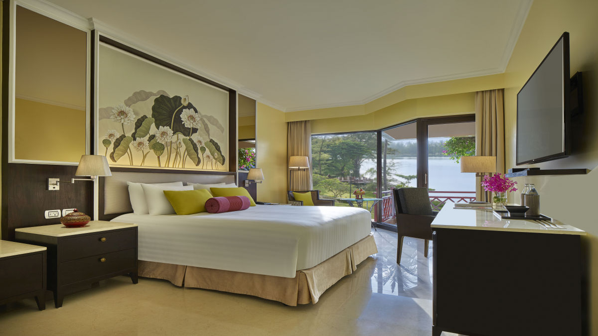 Lagúnára néző deluxe szoba