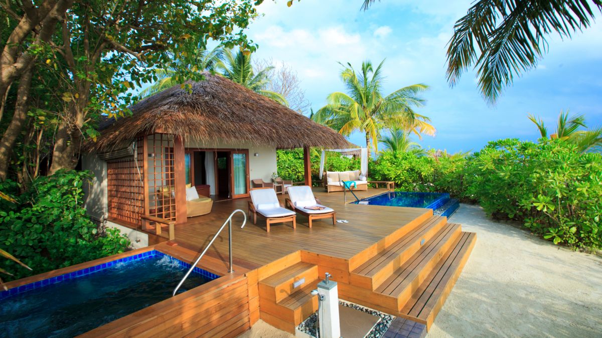 Prémium medencés villa