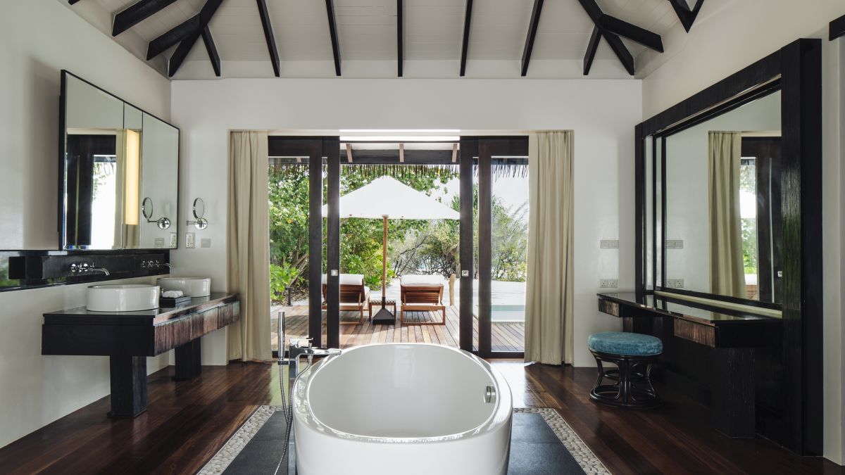 Sunset tengerparti bungaló